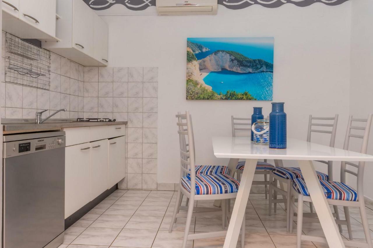 Apartments Adriatic 2 Crikvenica Exterior foto